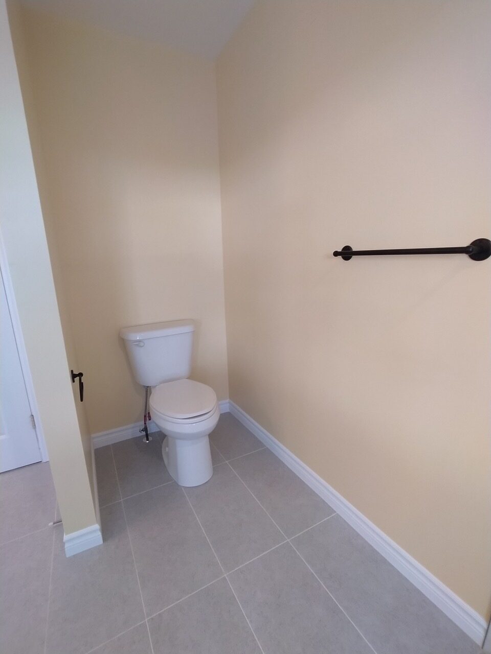 Modern En Suite in Barrhaven